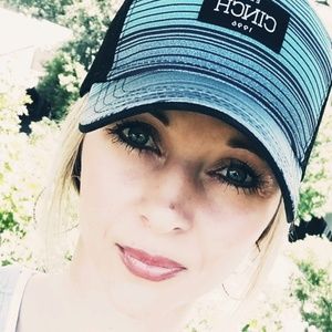 Meet your Posher, Jamie